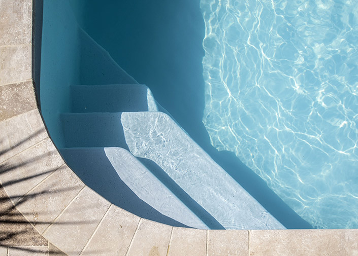 swimming pool stairs sale and assembly GGILPRO in belgium waterair pits the city, namur